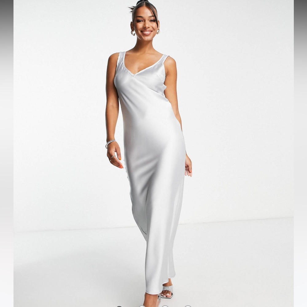Blume Bridal satin slip dress NWT